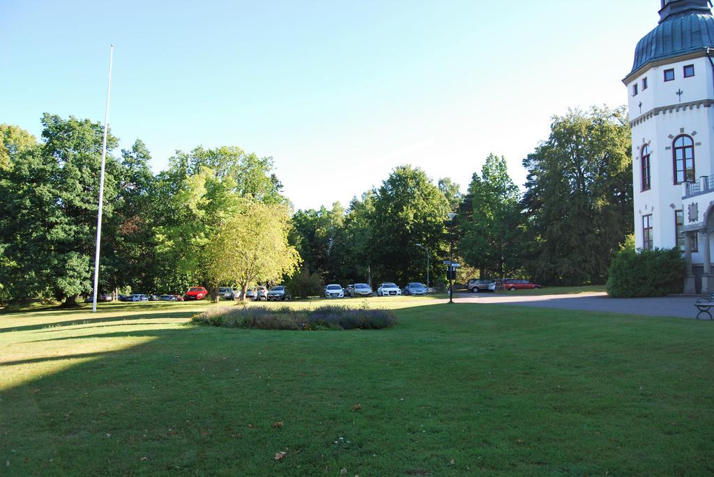 Hellidens Slott Ξενοδοχείο Tidaholm Εξωτερικό φωτογραφία